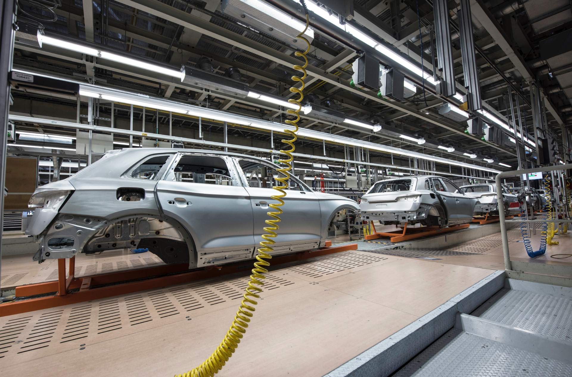 Lumin&aacute;ria Industrial Ind&uacute;stria Automotiva em S&atilde;o Paulo