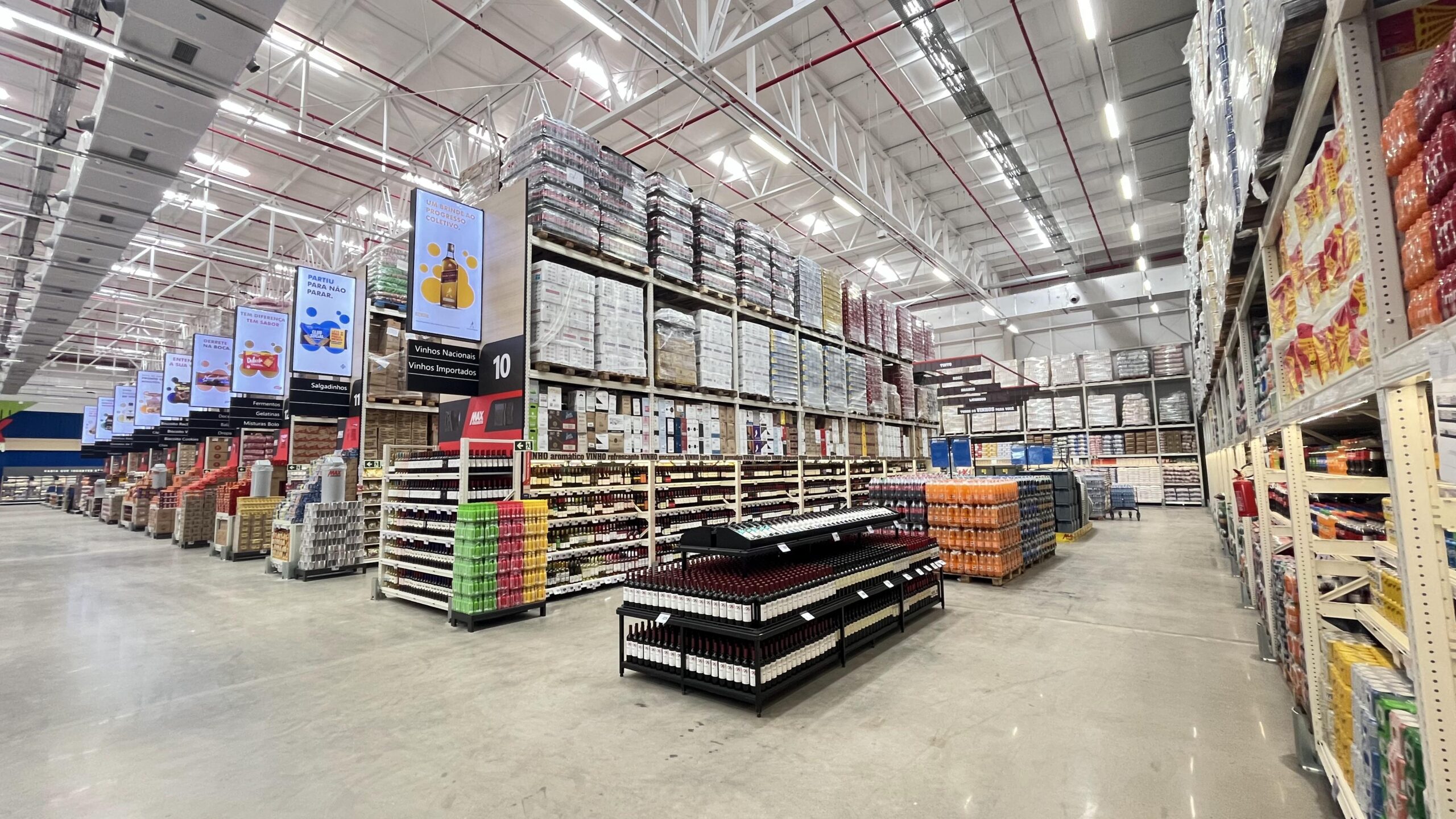 ilumina&ccedil;&atilde;o de atacarejo